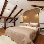 Apartment Balustrada
