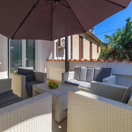 Apartment Balustrada