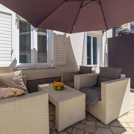 Apartment Balustrada